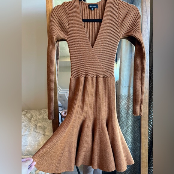 Lea and Viola stretchable mini Dress Gold Brown size Small - Picture 3 of 5